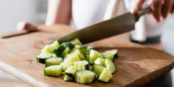 Краставици - нискокалоричен зеленчук за истовар