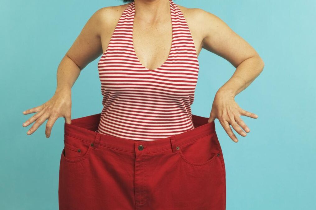 Вашата стара облека ќе стане преголема ако ослабете на хемиска диета