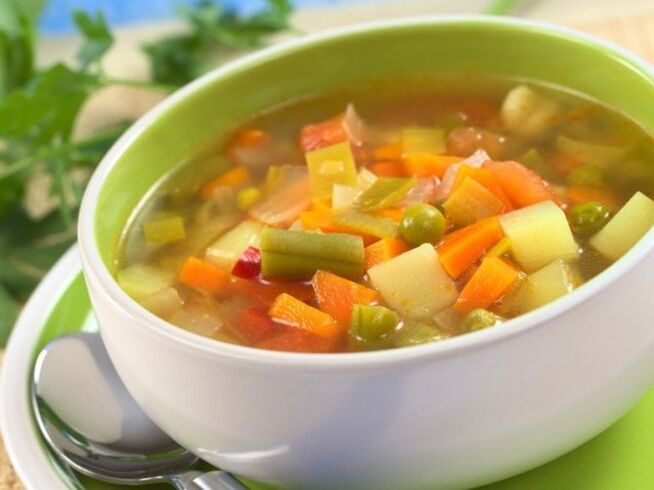 супа од зеленчук што гори маснотии